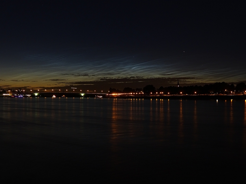 Eigene Aufnahme vom Bonner Rheinufer, 10.07.2015, 23:39 MESZ